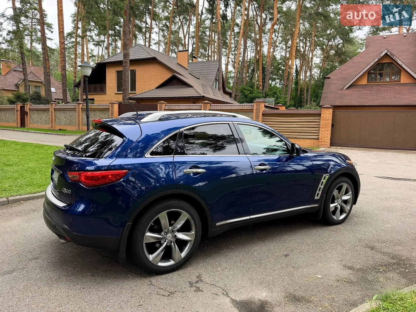 2016 Infiniti QX70 - мініатюра 7