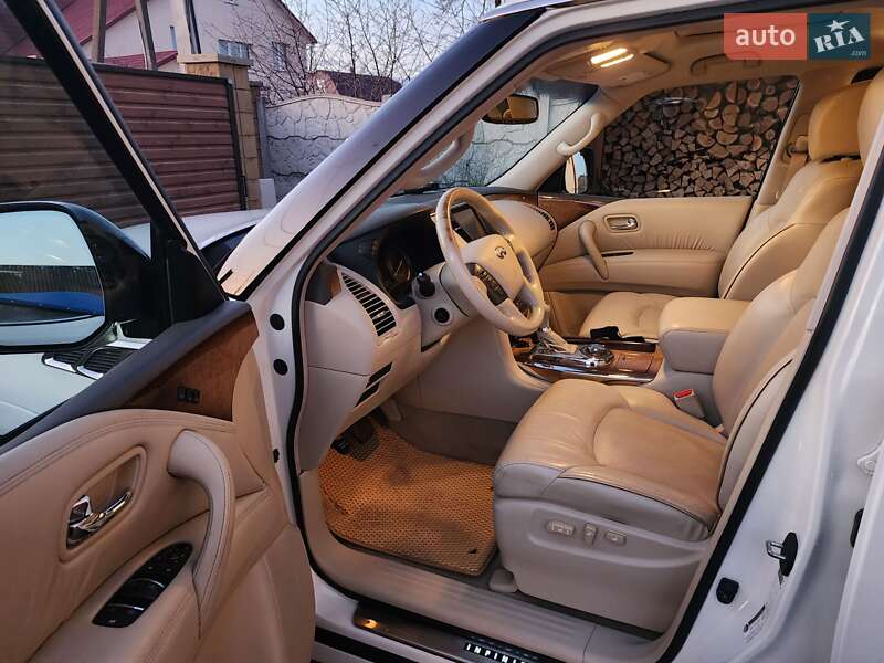Внедорожник / Кроссовер Infiniti QX80 2014 в Киеве