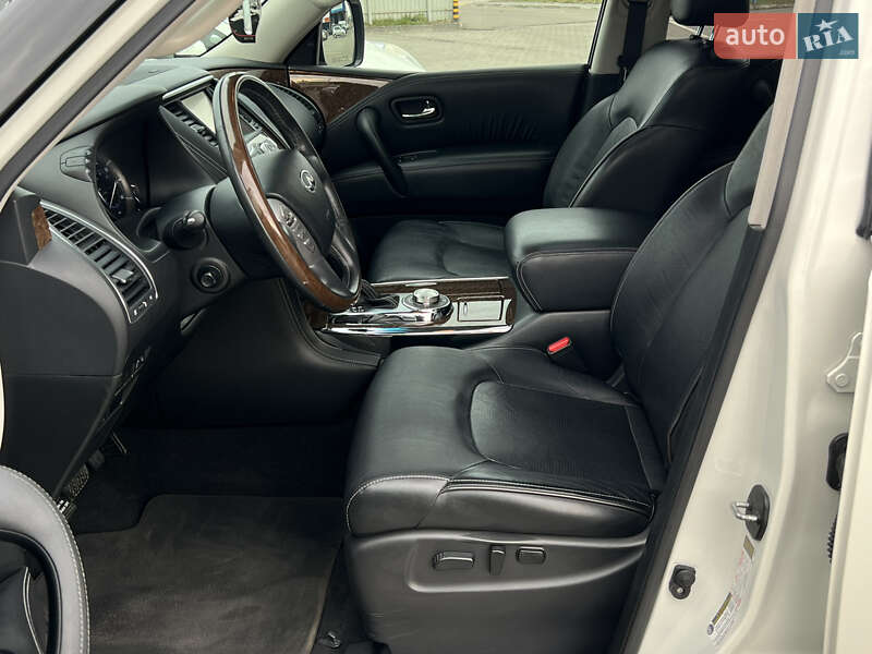 Внедорожник / Кроссовер Infiniti QX80 2016 в Черновцах