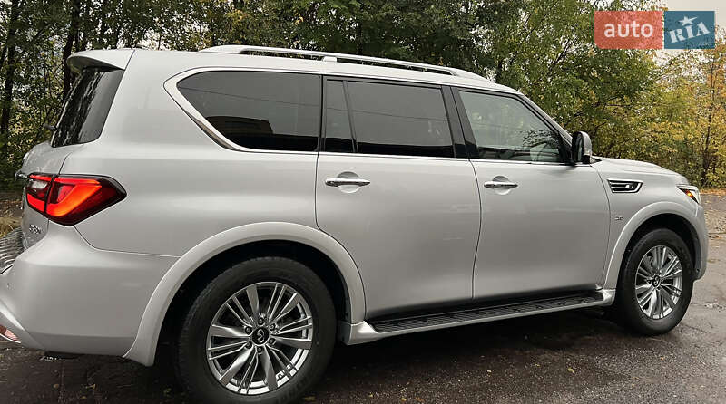 Позашляховик / Кросовер Infiniti QX80 2018 в Дніпрі