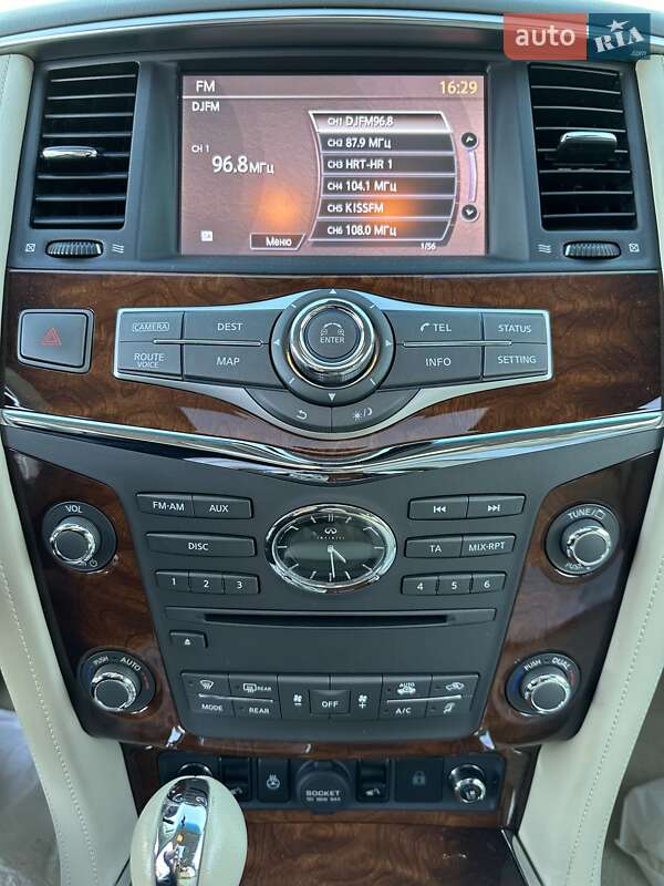 Позашляховик / Кросовер Infiniti QX80 2015 в Києві