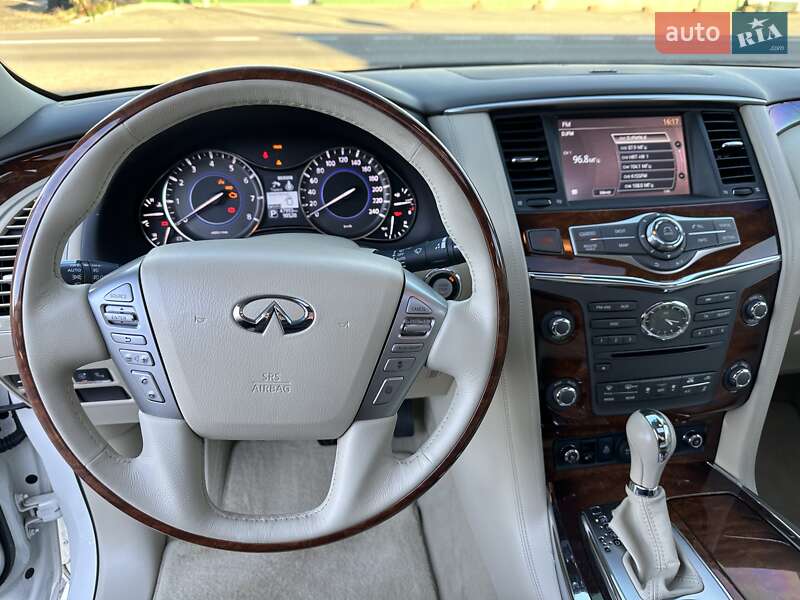 Позашляховик / Кросовер Infiniti QX80 2015 в Києві