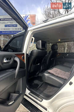 Внедорожник / Кроссовер Infiniti QX80 2016 в 