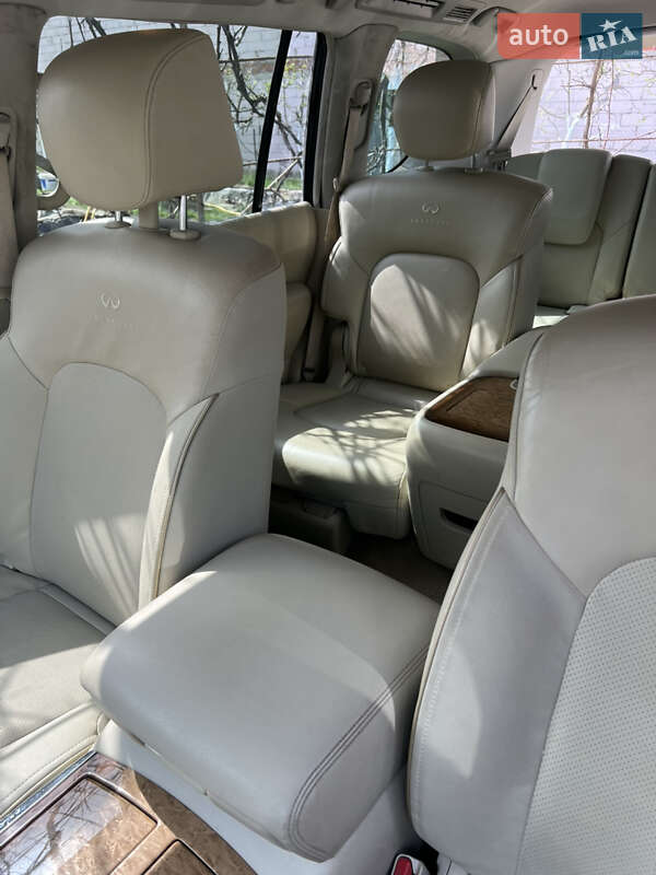 Позашляховик / Кросовер Infiniti QX80 2017 в Кам'янець-Подільському фото 5 Позашляховик / Кросовер Infiniti QX80 2017 в Кам'янець-Подільському