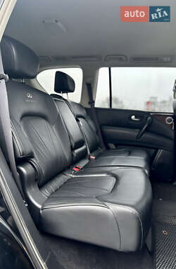 Внедорожник / Кроссовер Infiniti QX80 2013 в 