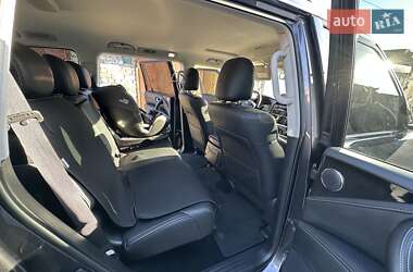 Позашляховик / Кросовер Infiniti QX80 2023 в 