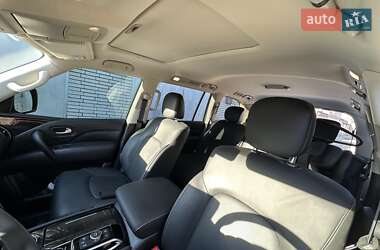 Позашляховик / Кросовер Infiniti QX80 2023 в 
