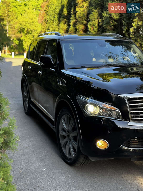 Позашляховик / Кросовер Infiniti QX80 2013 в Сарнах