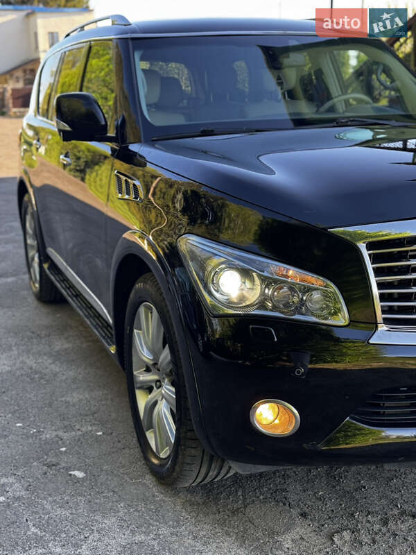 Позашляховик / Кросовер Infiniti QX80 2013 в Сарнах