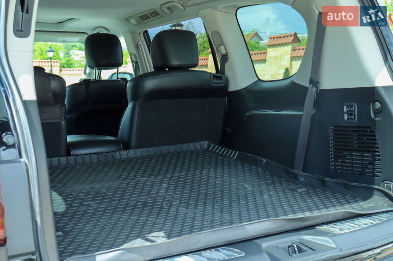 Внедорожник / Кроссовер Infiniti QX80 2018 в Измаиле