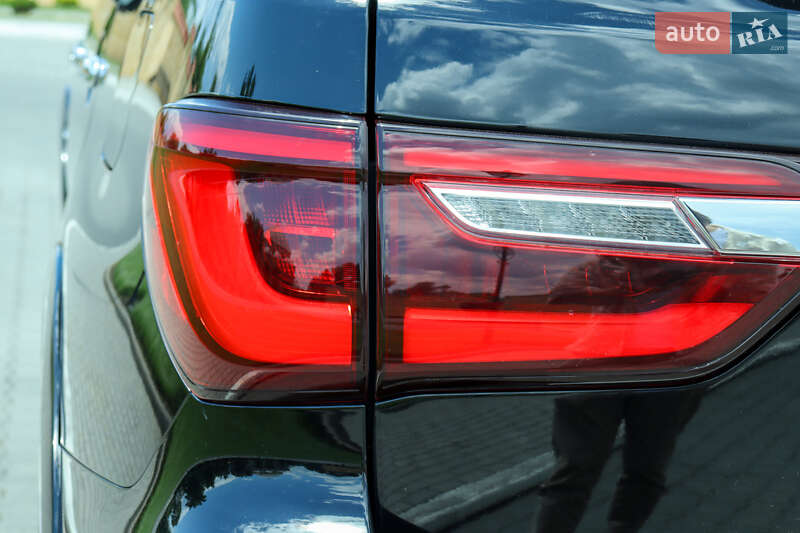 Внедорожник / Кроссовер Infiniti QX80 2018 в Измаиле