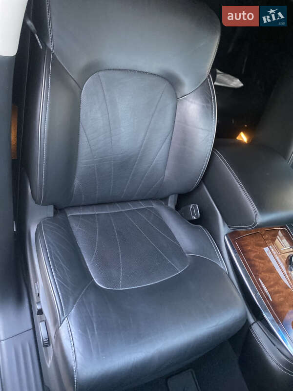 Внедорожник / Кроссовер Infiniti QX80 2015 в Могилев-Подольске