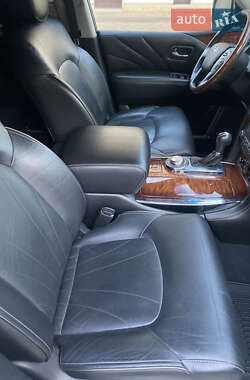Внедорожник / Кроссовер Infiniti QX80 2015 в 