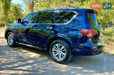 Внедорожник / Кроссовер Infiniti QX80 2017 в 