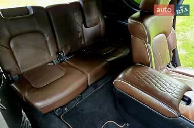 Внедорожник / Кроссовер Infiniti QX80 2015 в 