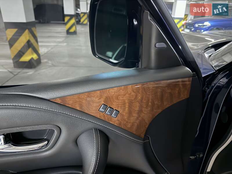 Внедорожник / Кроссовер Infiniti QX80 2019 в Днепре