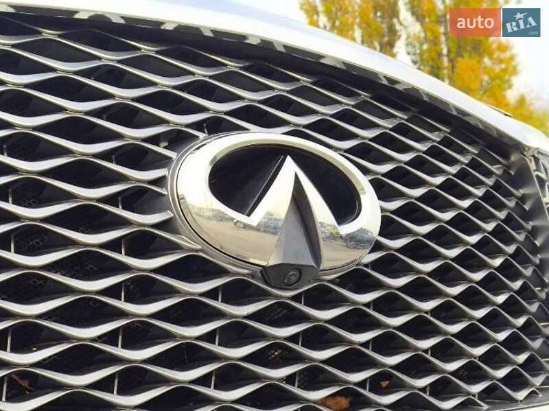 Внедорожник / Кроссовер Infiniti QX80 2018 в Киеве