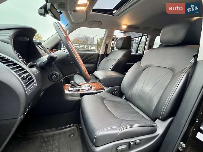 Внедорожник / Кроссовер Infiniti QX80 2017 в Киеве