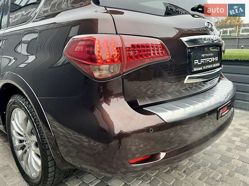 Внедорожник / Кроссовер Infiniti QX80 2017 в Киеве