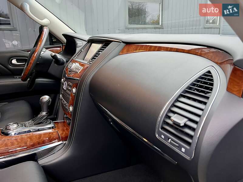 Внедорожник / Кроссовер Infiniti QX80 2017 в Киеве