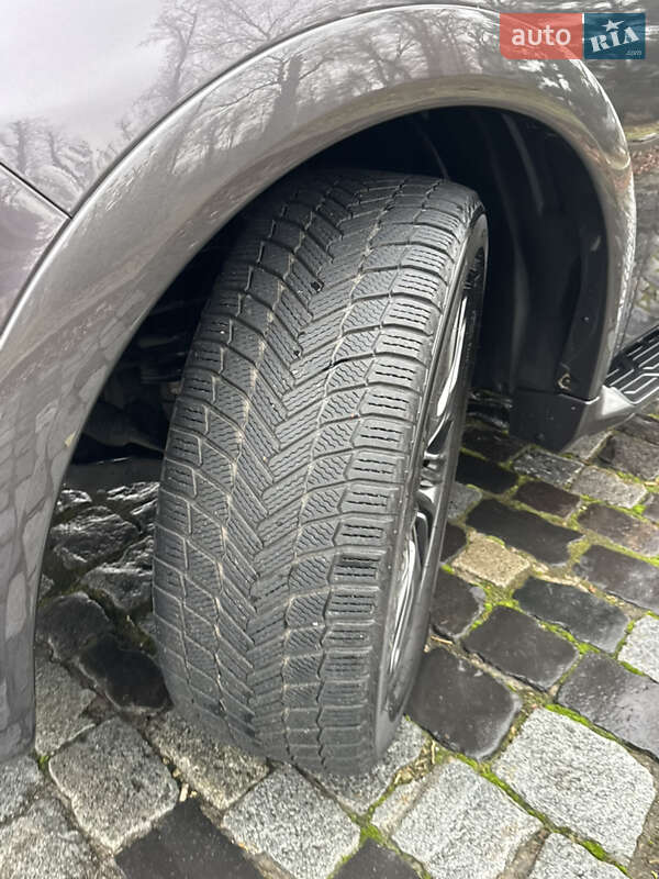 Позашляховик / Кросовер Infiniti QX80 2023 в Києві фото 144 Позашляховик / Кросовер Infiniti QX80 2023 в Києві