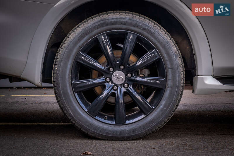 Позашляховик / Кросовер Infiniti QX80 2014 в Києві фото 17 Позашляховик / Кросовер Infiniti QX80 2014 в Києві