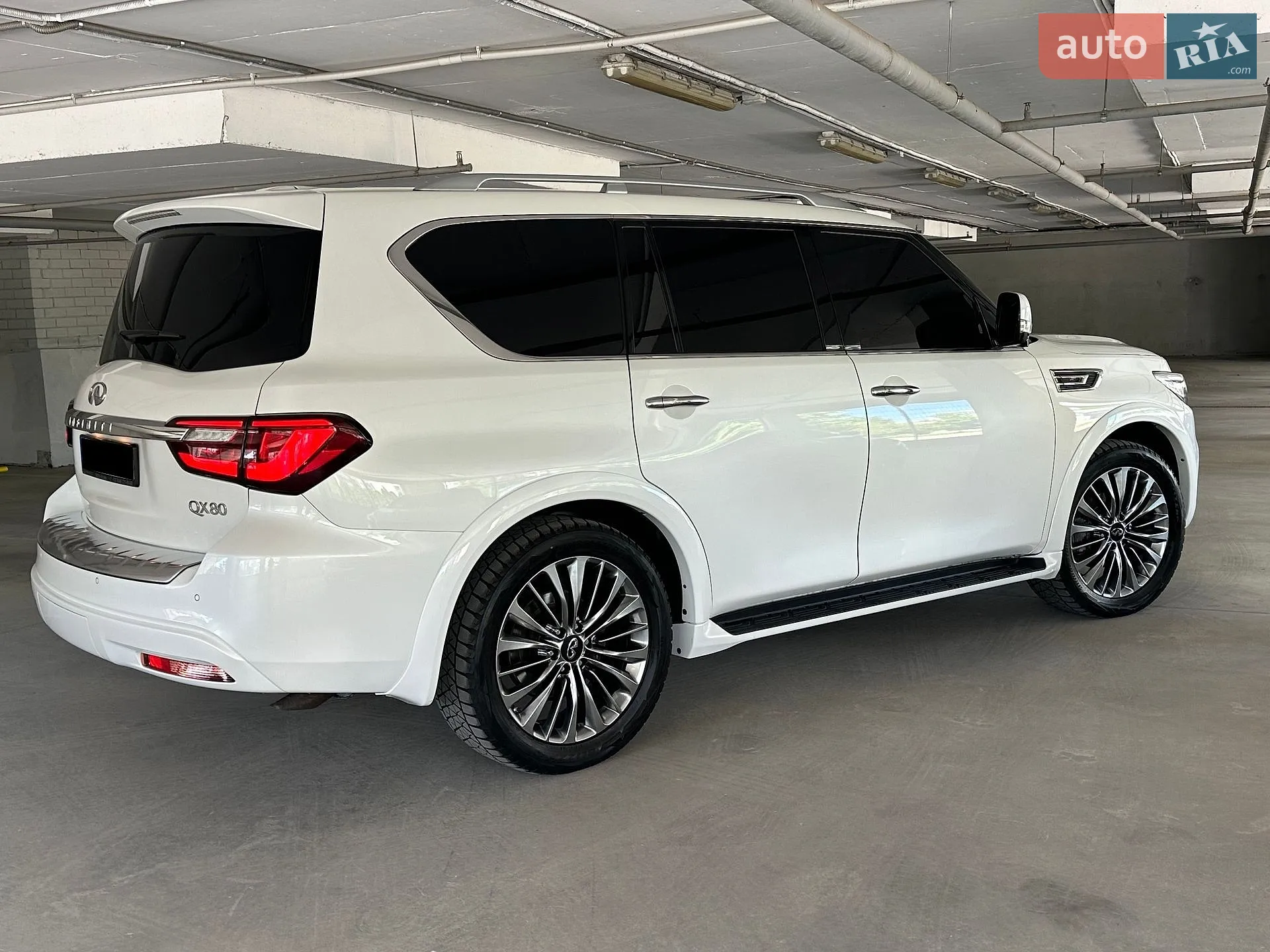 2019 Infiniti QX80 - мініатюра 2