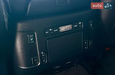Infiniti QX80 2021