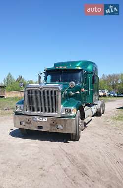 Тягач International 9900 2002 в Рівному