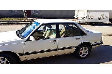Седан Isuzu Aska 1986 в 
