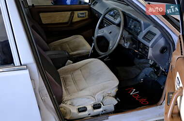 Седан Isuzu Aska 1989 в 