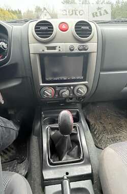 Пікап Isuzu D-Max 2007 в 