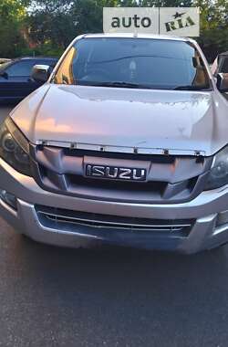 Пікап Isuzu D-Max 2013 в 