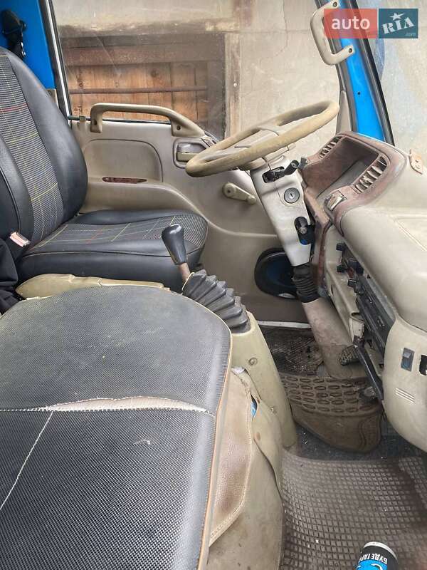 Грузовой фургон Isuzu Elf 1988 в Ровно фото 5 Грузовой фургон Isuzu Elf 1988 в Ровно