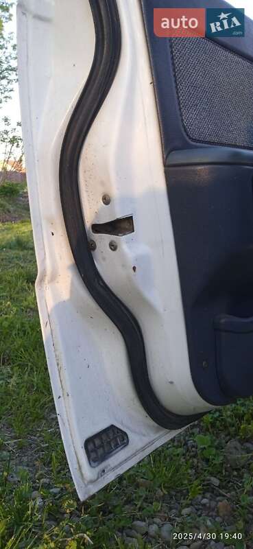 Седан Isuzu Gemini 1986 в Ивано-Франковске фото 17 Седан Isuzu Gemini 1986 в Ивано-Франковске