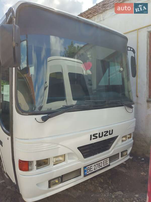 Туристический / Междугородний автобус Isuzu MD 1997 в Николаеве