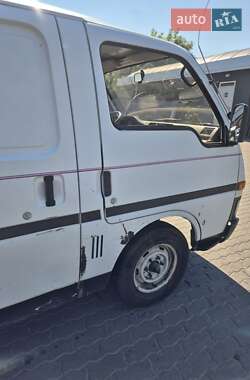 Минивэн Isuzu Midi 1994 в 