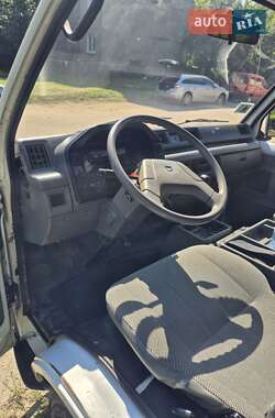 Минивэн Isuzu Midi 1994 в 