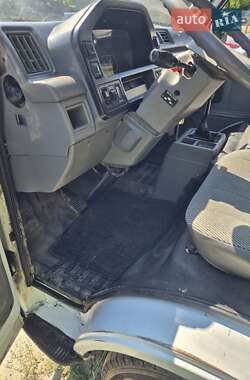 Минивэн Isuzu Midi 1994 в 