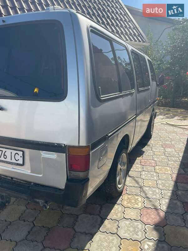 Мінівен Isuzu Midi 1992 в Одесі
