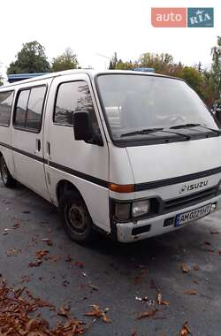 Минивэн Isuzu Midi 1991 в Житомире