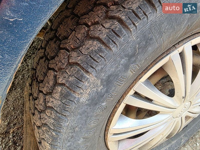 Грузопассажирский фургон Isuzu Midi 1991 в Хмельницком