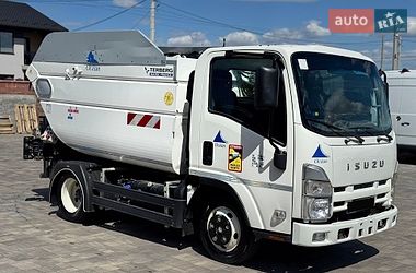 Мусоровоз Isuzu NLR 2023 в Ровно