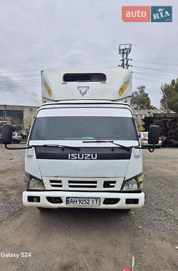 Рефрижератор Isuzu NQR 2008 в Днепре