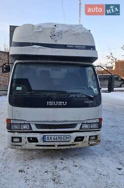 Вантажний фургон Isuzu NQR 2005 в Харкові