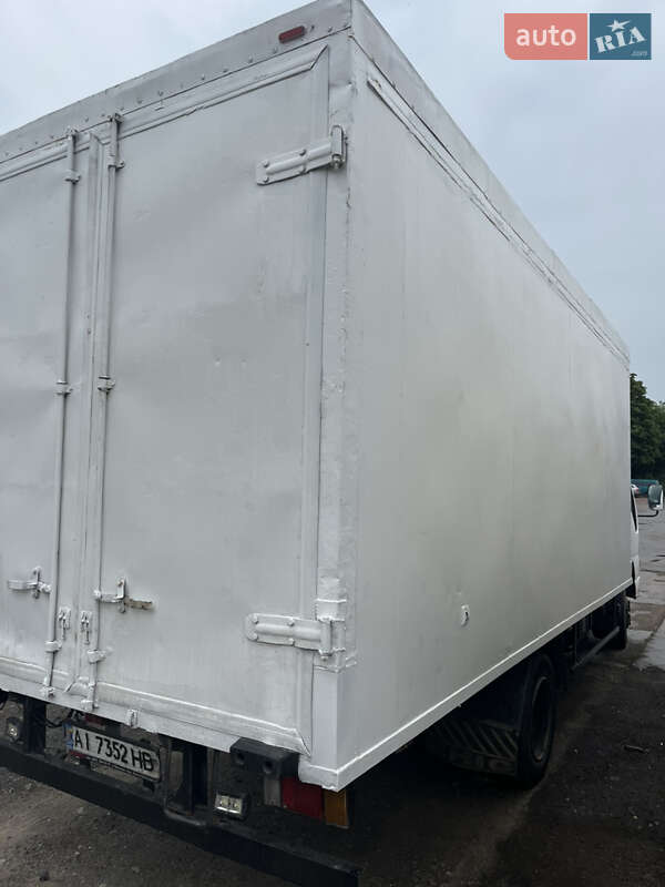 Вантажний фургон Isuzu NQR 2007 в Броварах