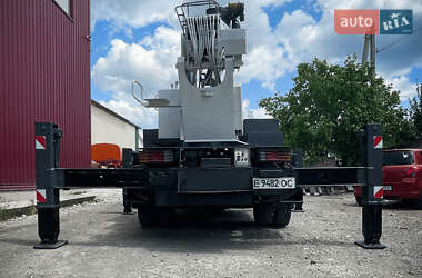 Автовышка Isuzu NQR 2006 в 