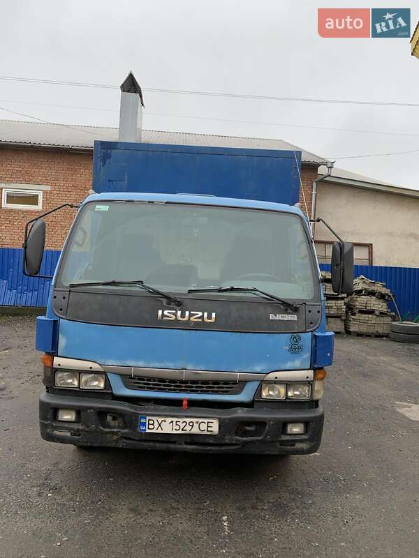 Грузопассажирский фургон Isuzu NQR 2005 в Хмельницком фото Грузопассажирский фургон Isuzu NQR 2005 в Хмельницком