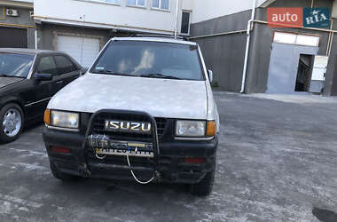 Внедорожник / Кроссовер Isuzu Rodeo 1993 в 