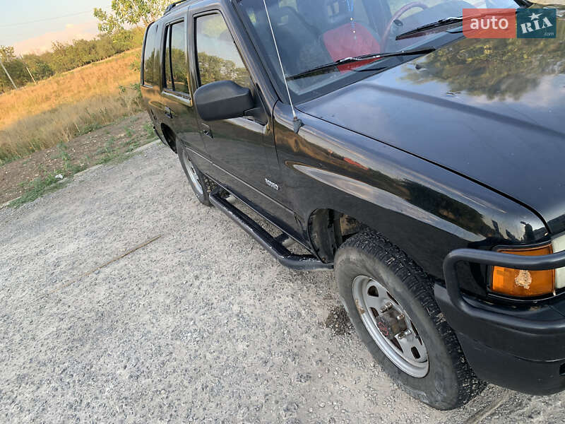 Позашляховик / Кросовер Isuzu Rodeo 1995 в Вознесенську